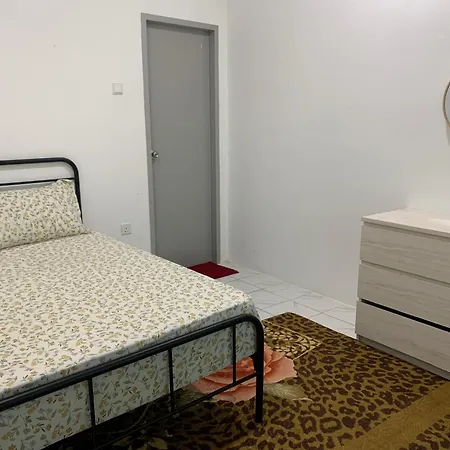 Zahra Homestay Seremban Exterior photo